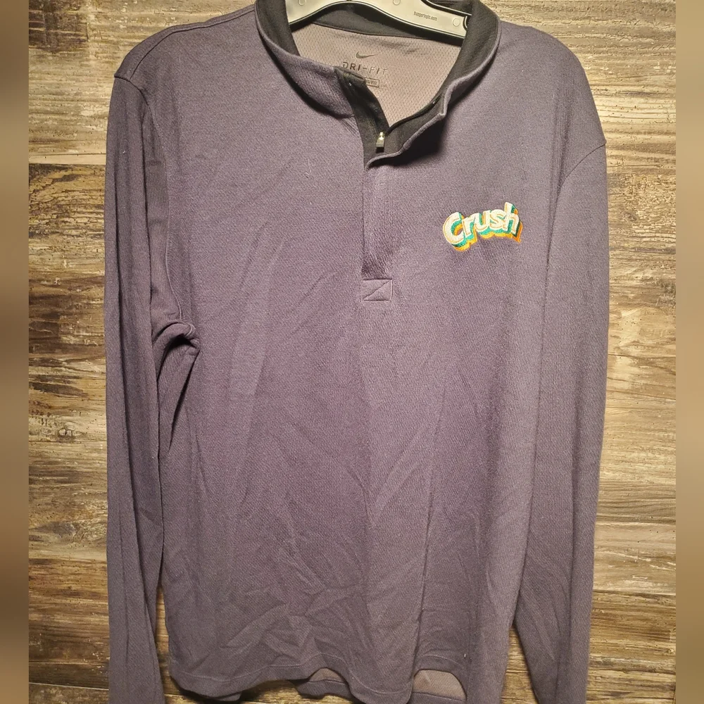 Nike 1/4 Zip Crush Embroidered Quarter-zip Pull Over Men's Size Large Purple
